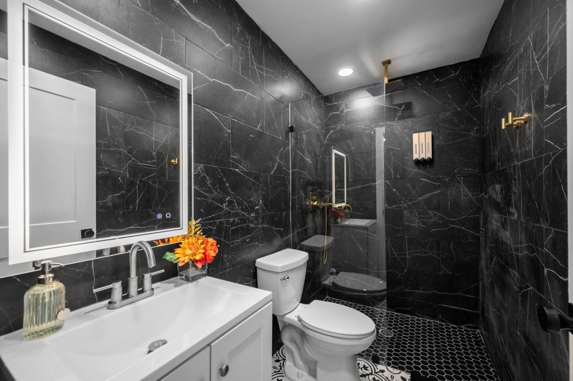 Cozy Galleria Apt Near Uptown With Free Park هيوستن المظهر الخارجي الصورة
